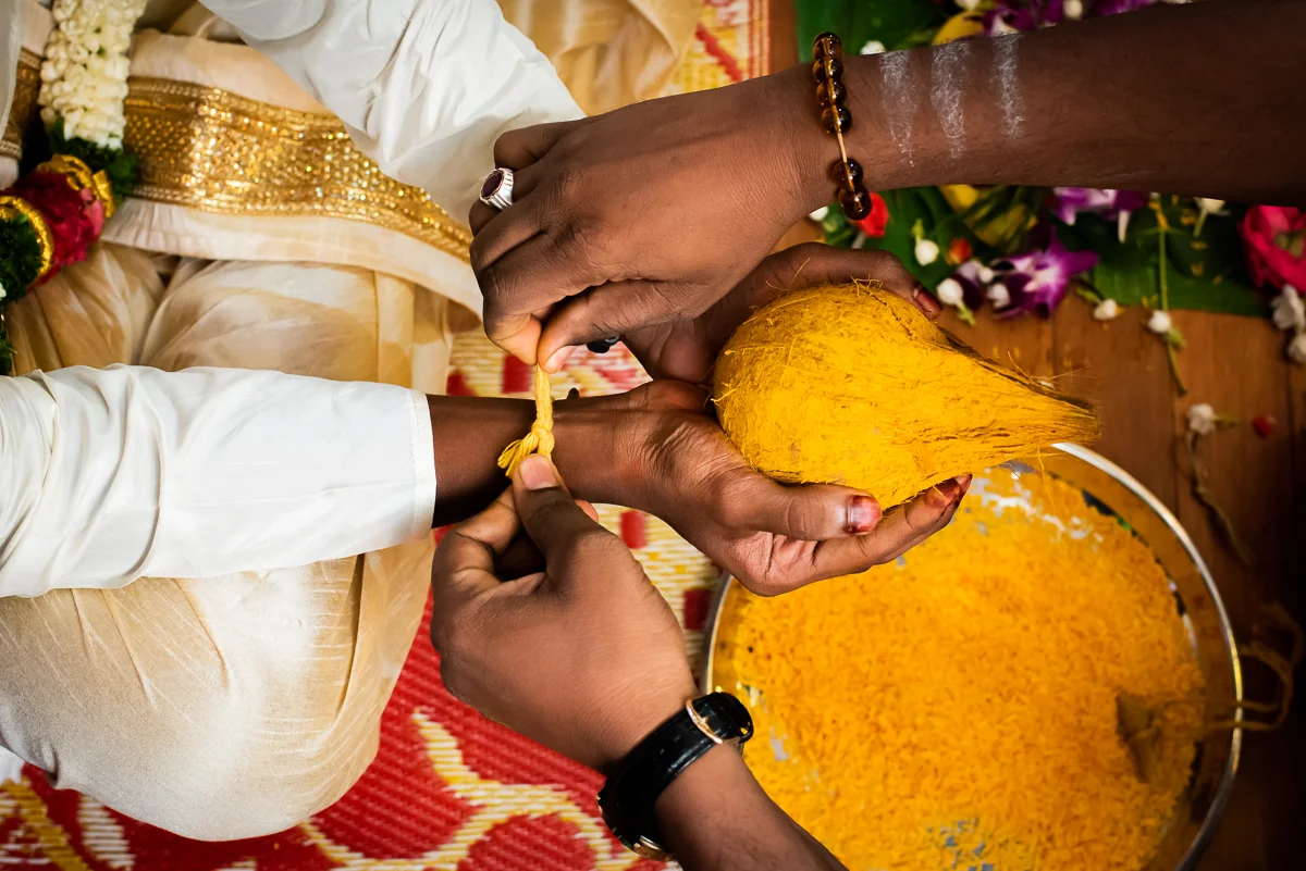 Suria & Vinodhini photograph by Jacob's Artography