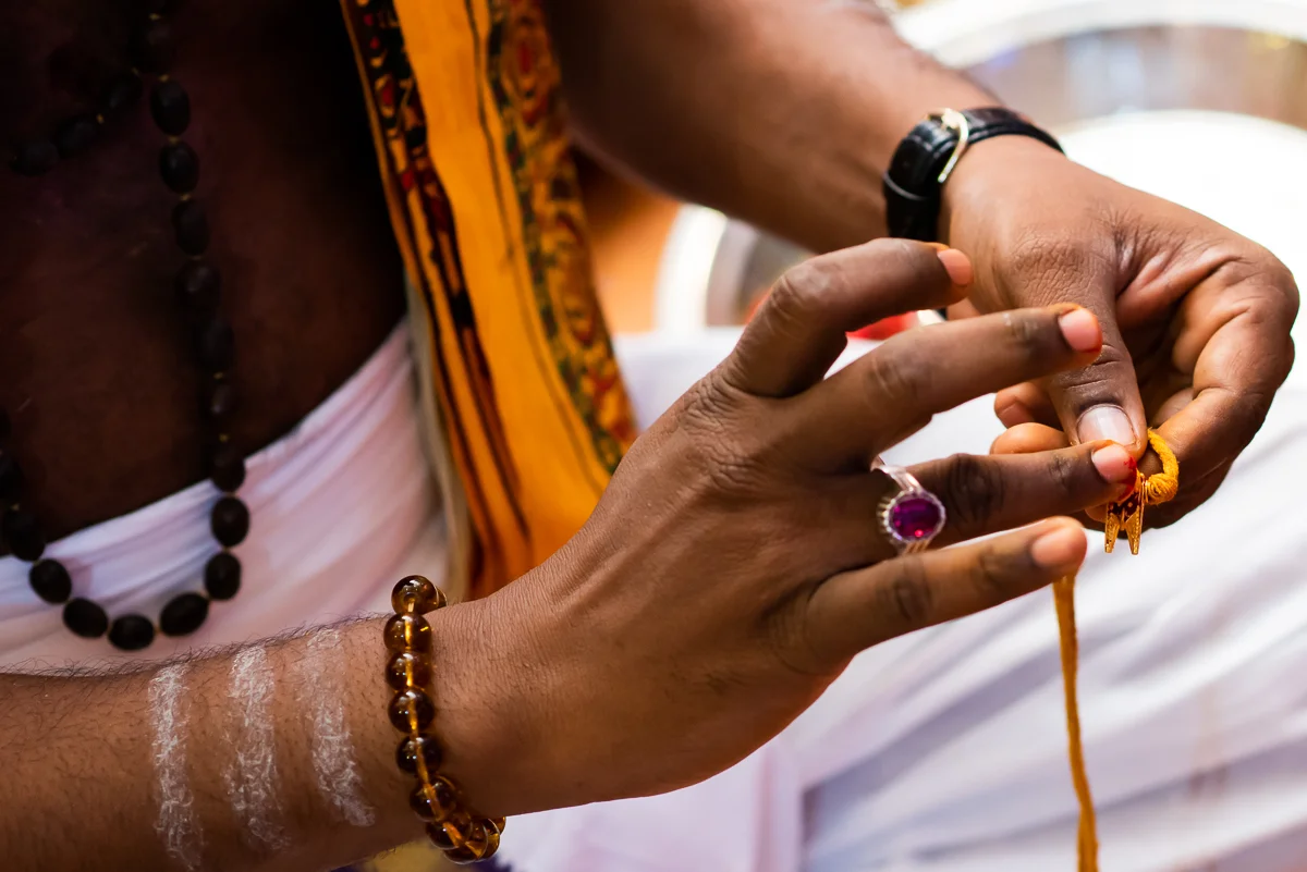 Suria & Vinodhini photograph by Jacob's Artography