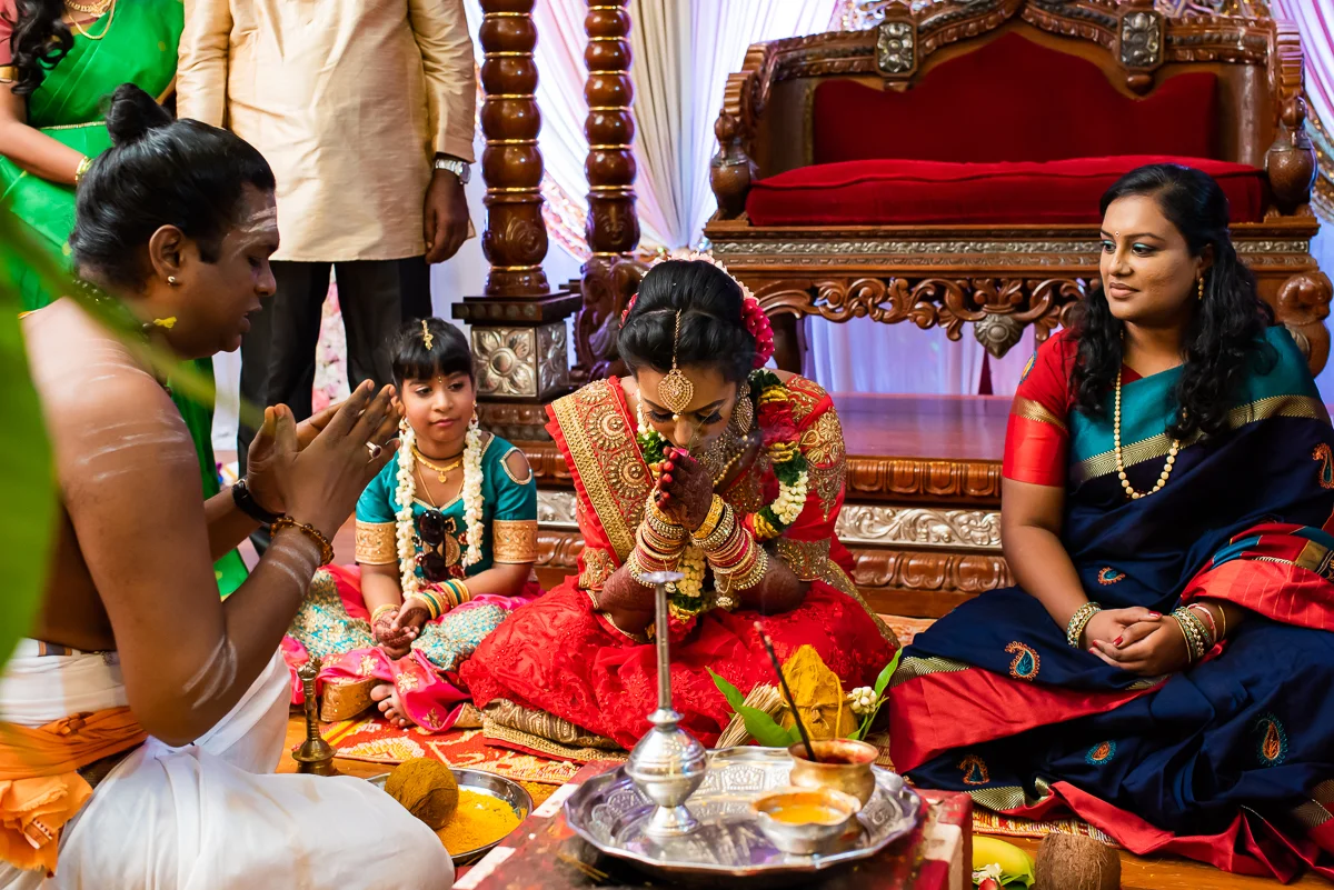 Suria & Vinodhini photograph by Jacob's Artography