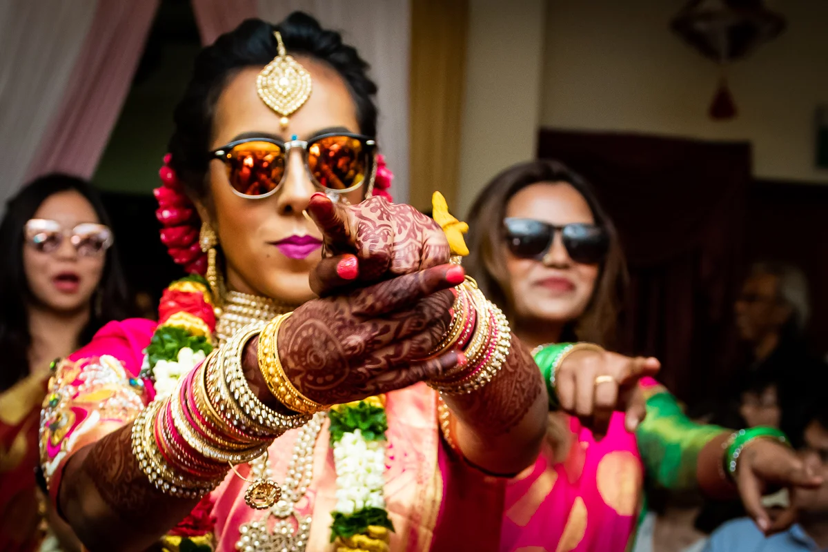Suria & Vinodhini photograph by Jacob's Artography