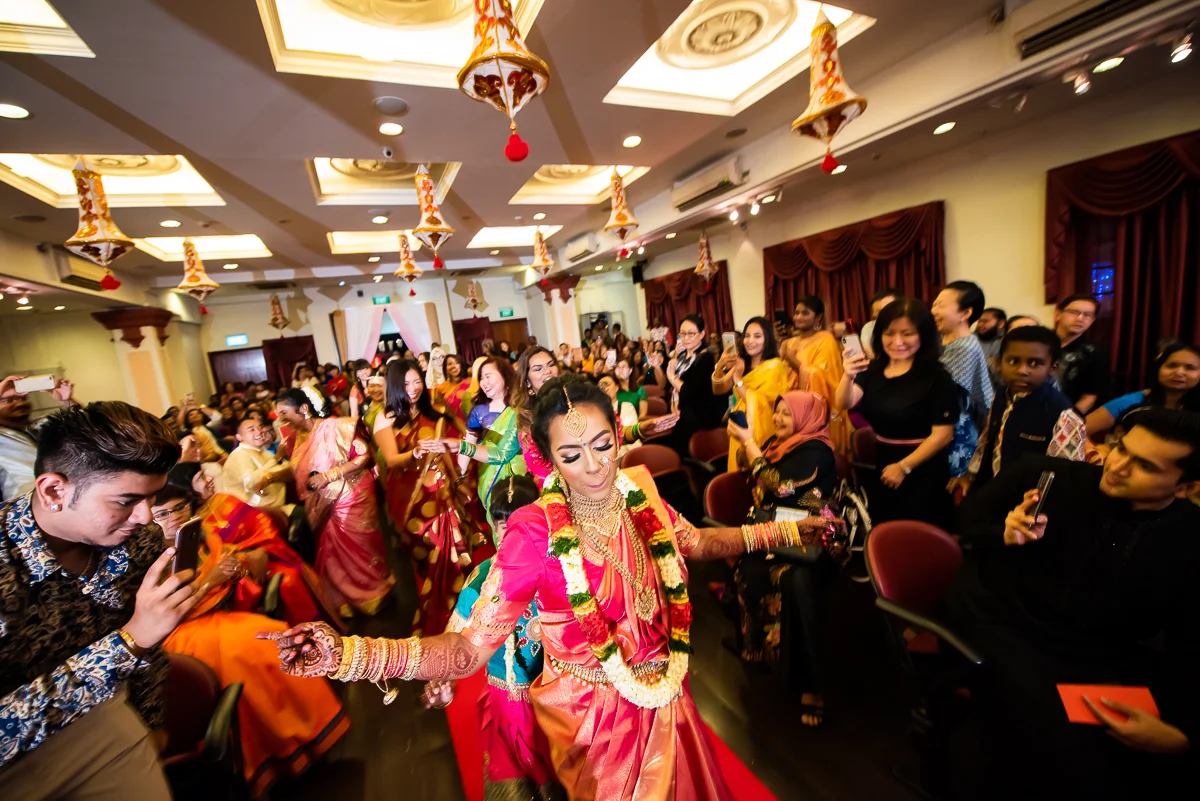 Suria & Vinodhini photograph by Jacob's Artography