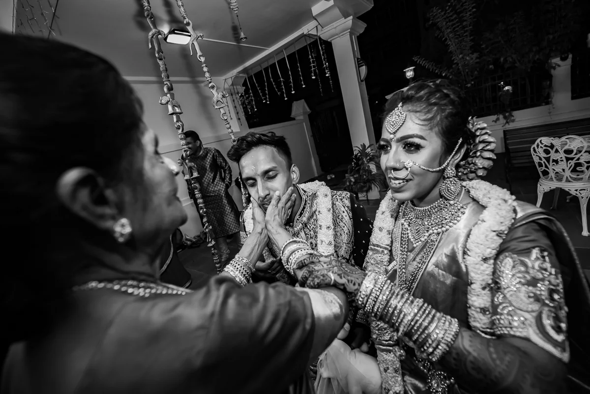 Suria & Vinodhini photograph by Jacob's Artography
