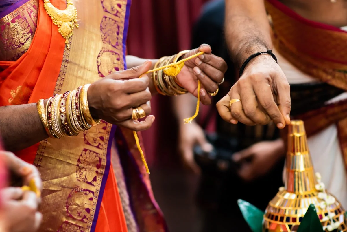 Aaru & Sangari photograph by Jacob's Artography