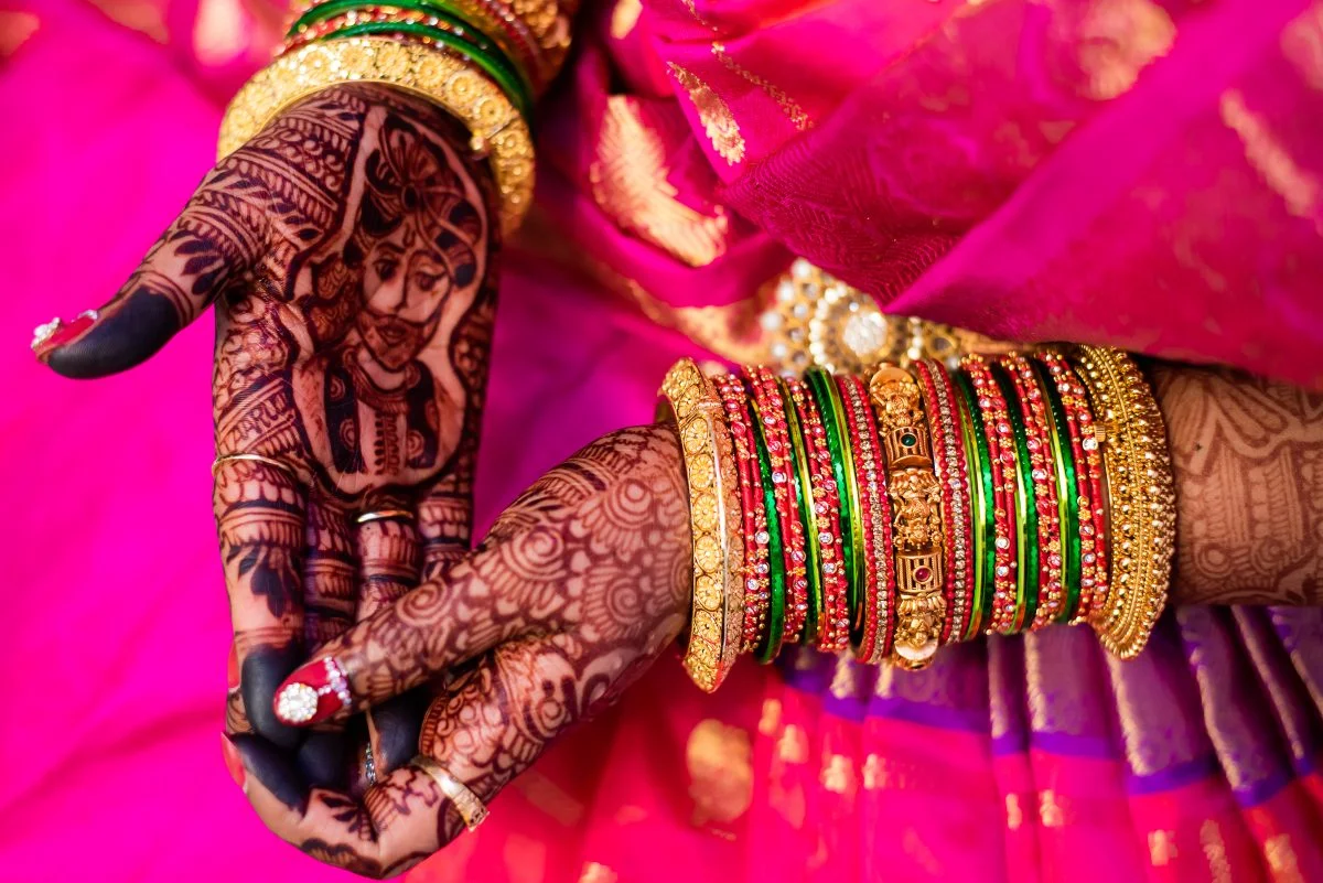 Aaru & Sangari photograph by Jacob's Artography