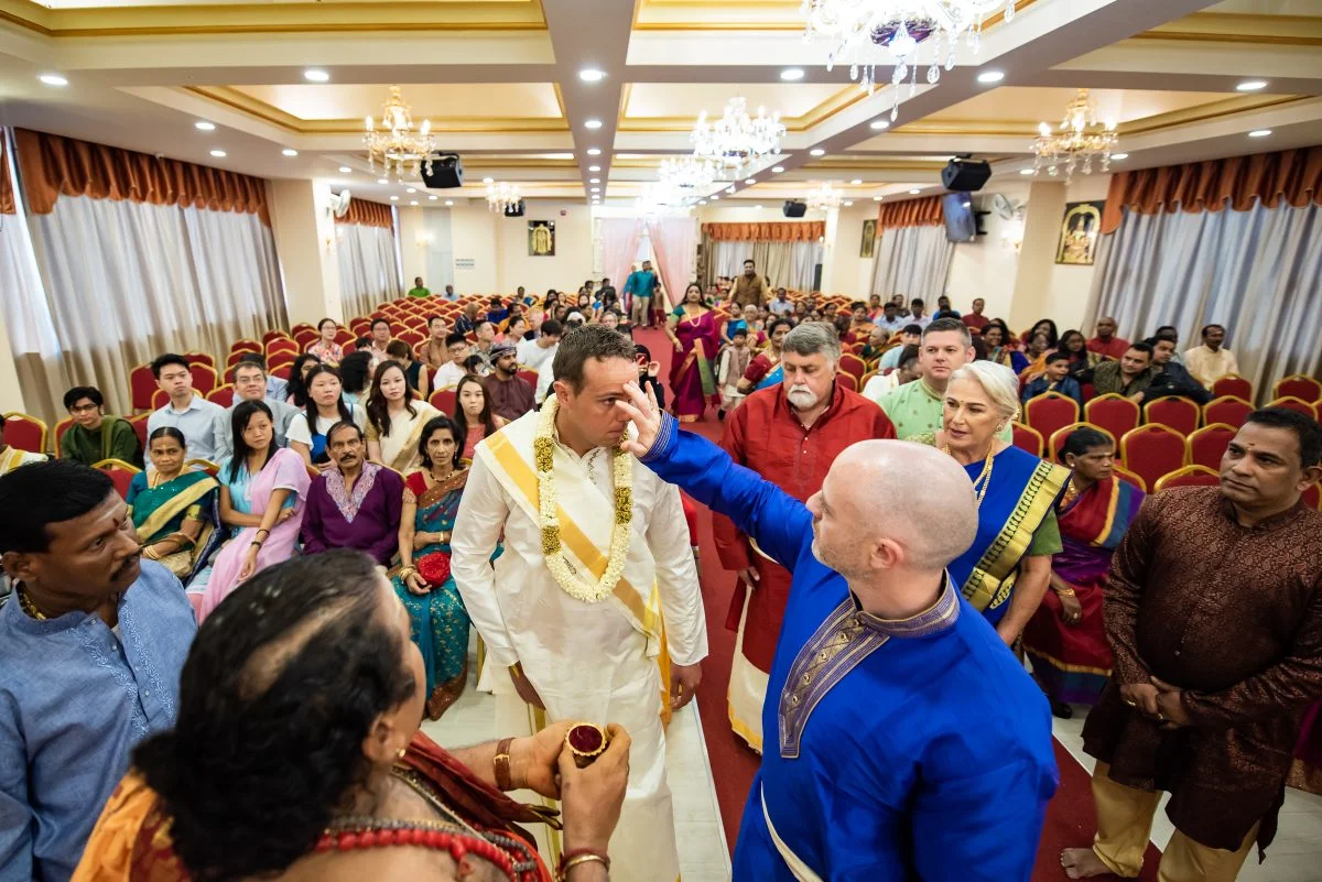 Scott & Gahyathiri photograph by Jacob's Artography