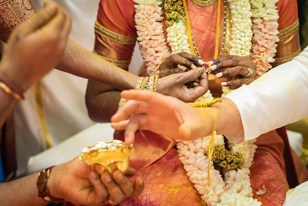 Scott & Gahyathiri photograph by Jacob's Artography