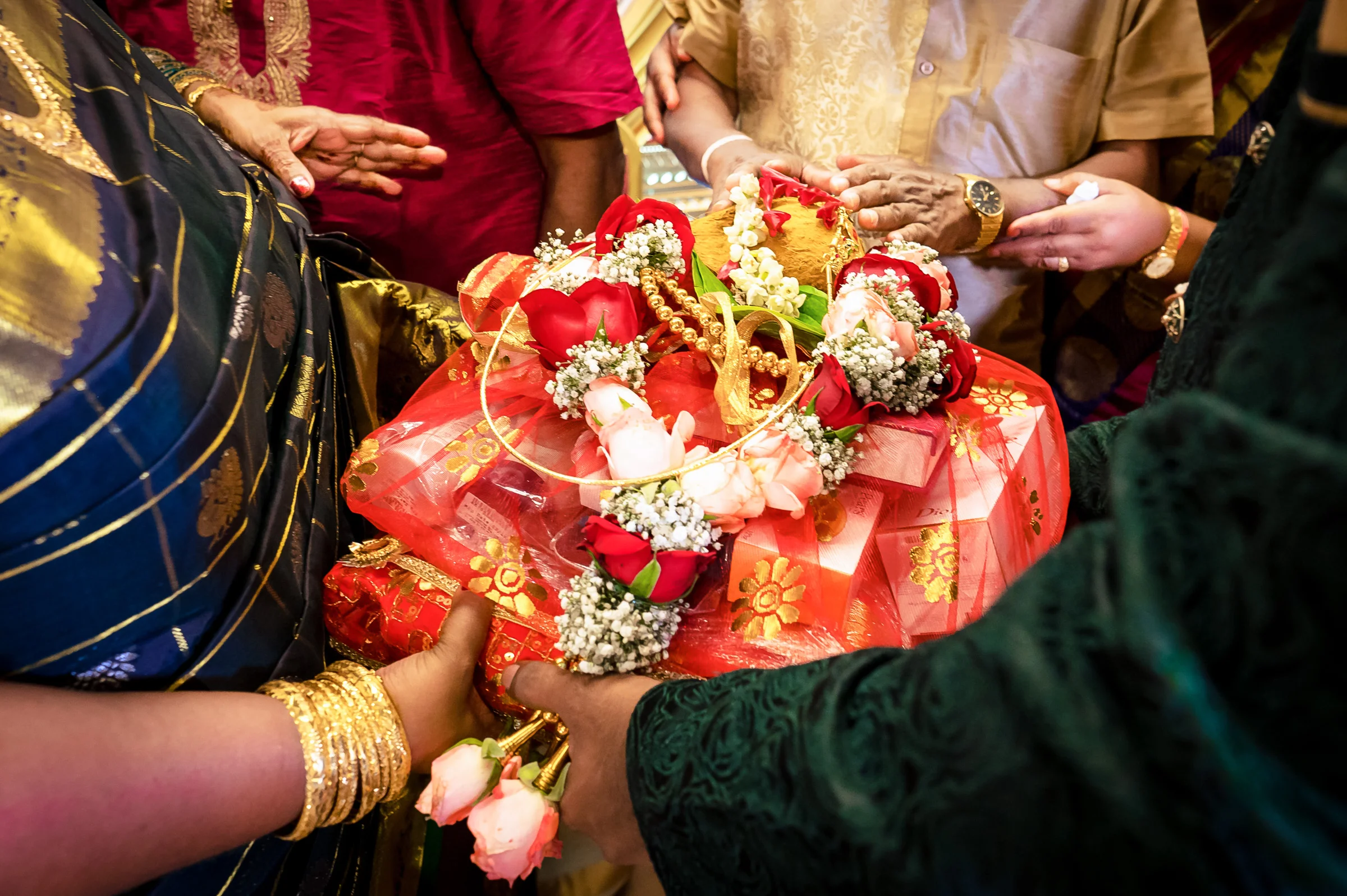 Tharaniraj & Seema photograph by Jacob's Artography