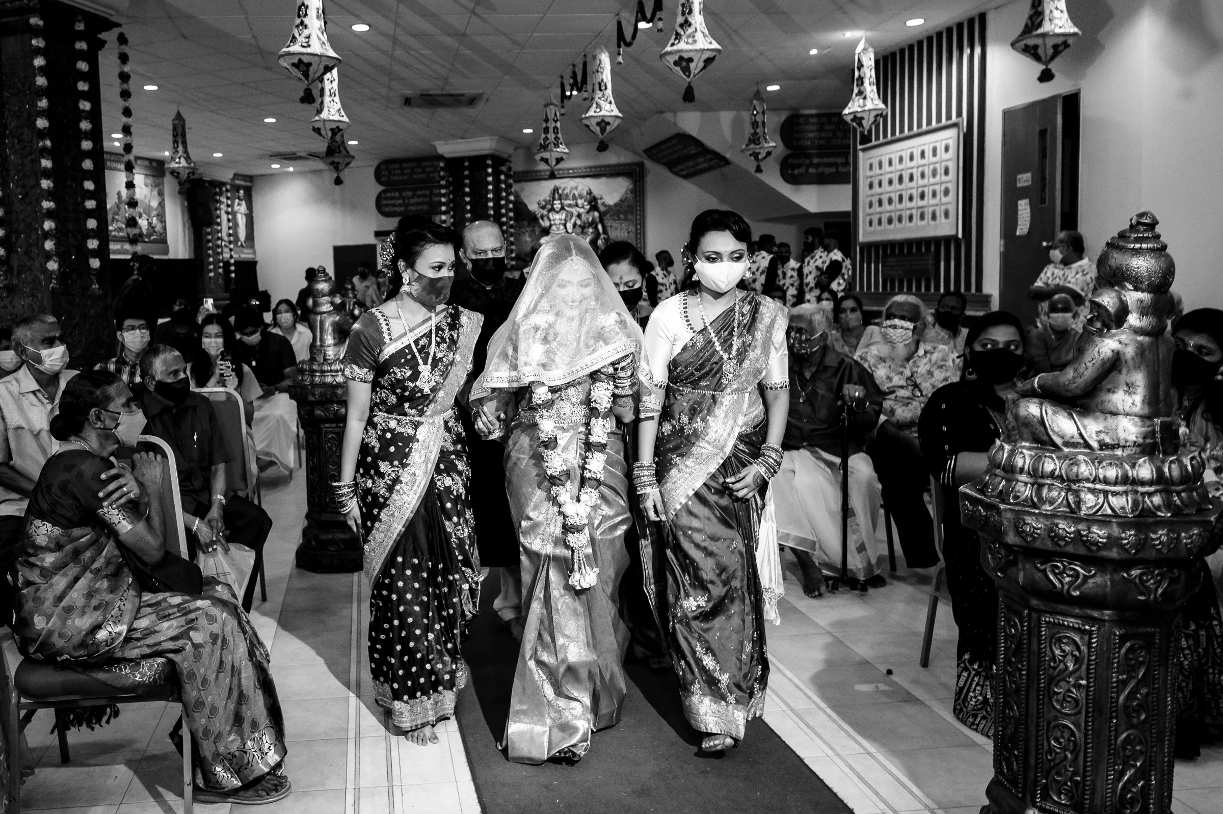 Tharaniraj & Seema photograph by Jacob's Artography