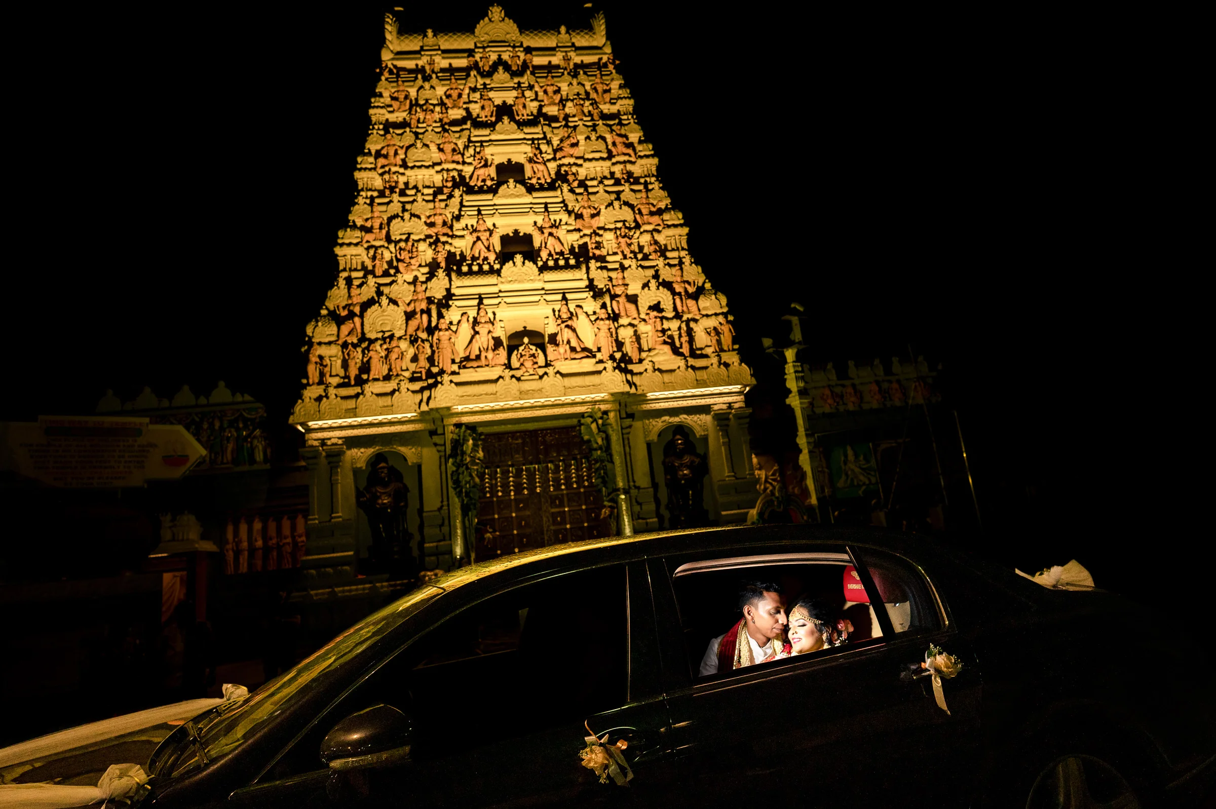 Tharaniraj & Seema photograph by Jacob's Artography