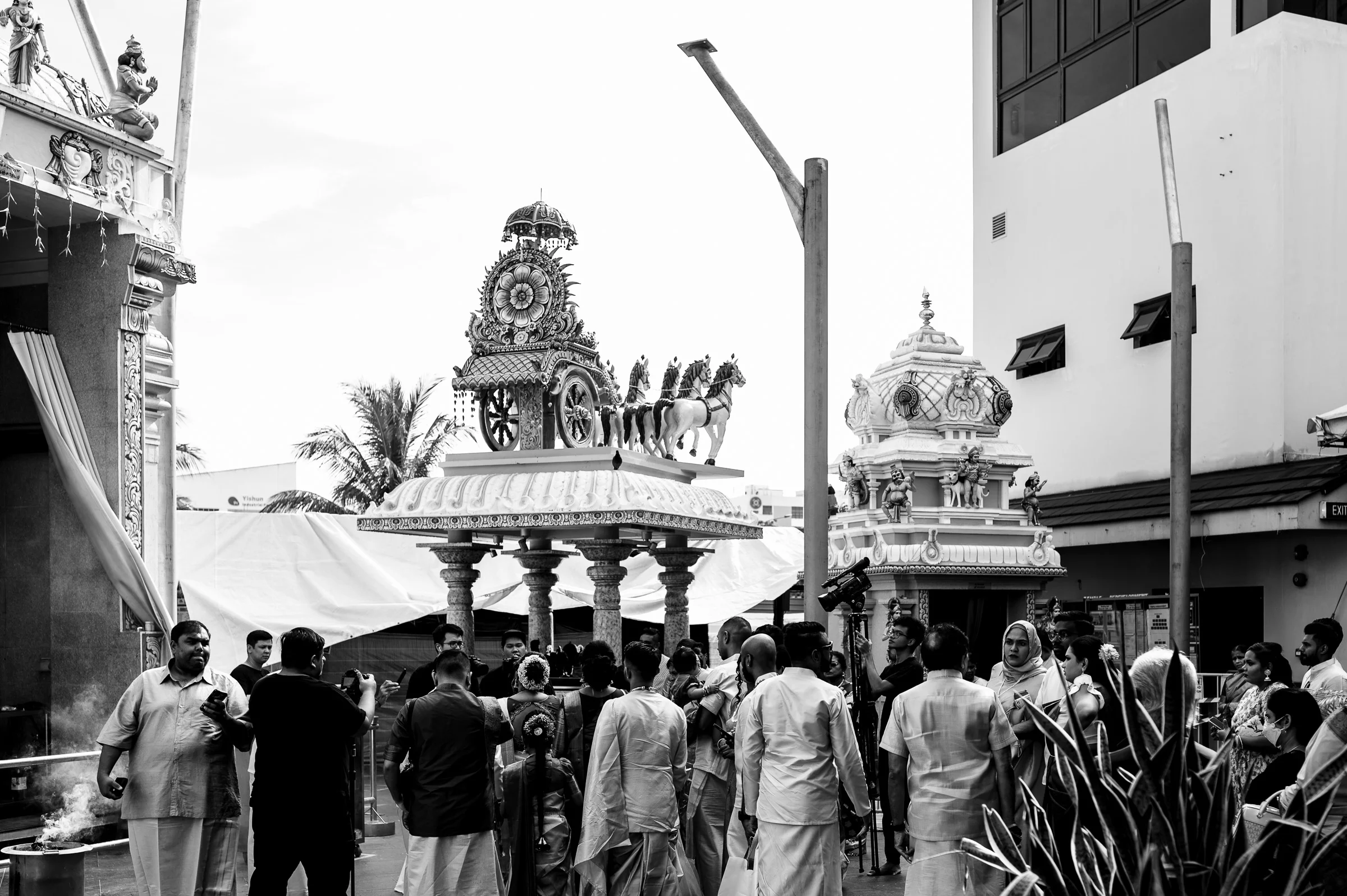 Thasvindran & Uma Devi photograph by Jacob's Artography