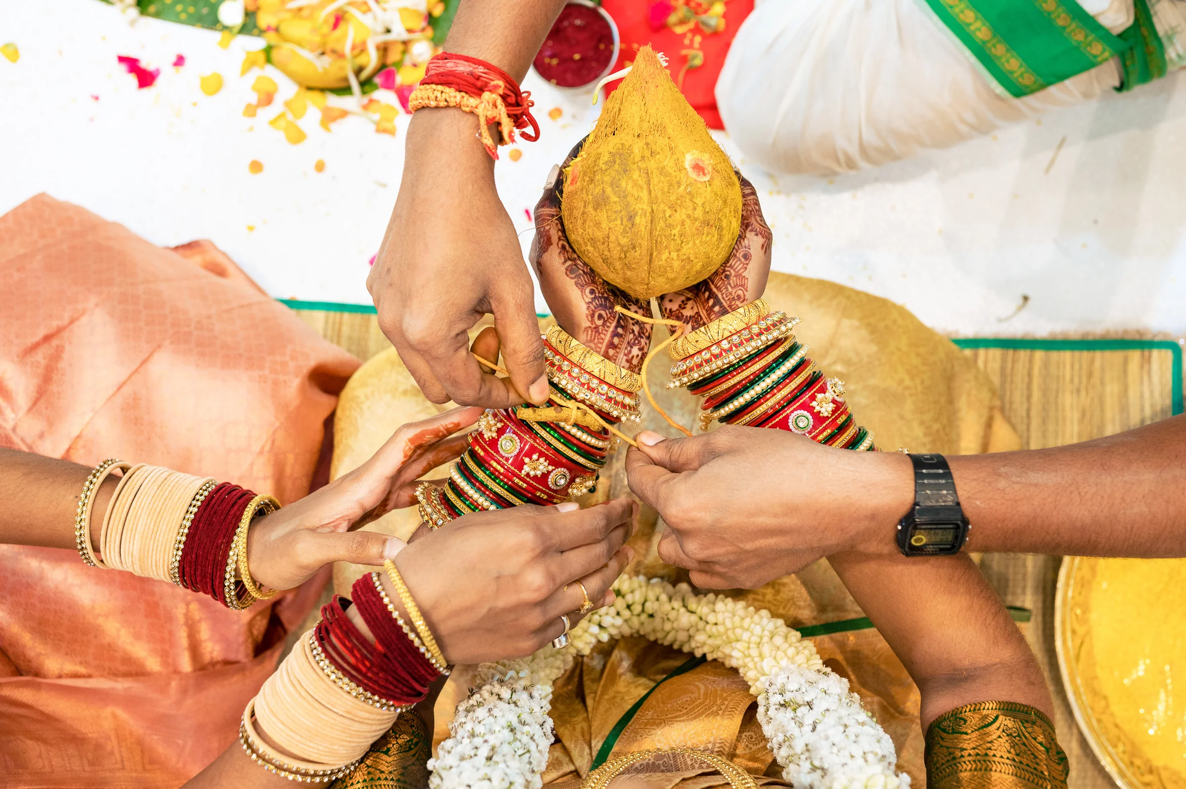 Thasvindran & Uma Devi photograph by Jacob's Artography